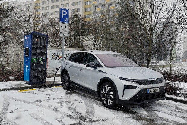 Elroq proti Elroqu. Dvě motorizace zkřížily nabíjecí křivky