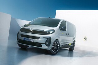 Opel představil sportovně laděné Vivaro Electric Sportive. Poznáte ho už na dálku