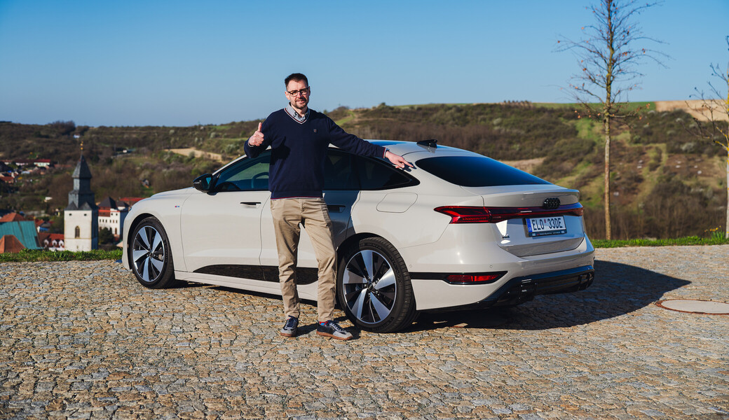 Jak daleko dojede Audi A6 Sportback e-tron po dálnici?
