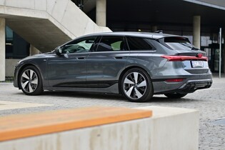 Testujeme ultimátní elektro-kombík Audi A6 Avant e-tron. Co vás zajímá?