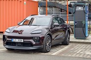 Karty se obrací. U Porsche poprvé v historii bodovaly hybridy, a to hlavně v Evropě