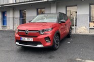 Test Kurýrem v malém elektromobilu Citroën ë-C3 – Uveze toho dost, ale ne daleko