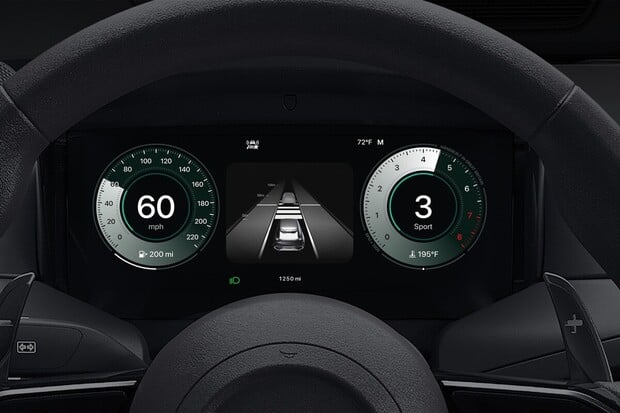 Apple představuje nový CarPlay Ultra. K dispozici je hned, ale ne pro všechny