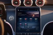 Dálniční známku si nově koupíte rovnou z infotainmentu Mercedesu