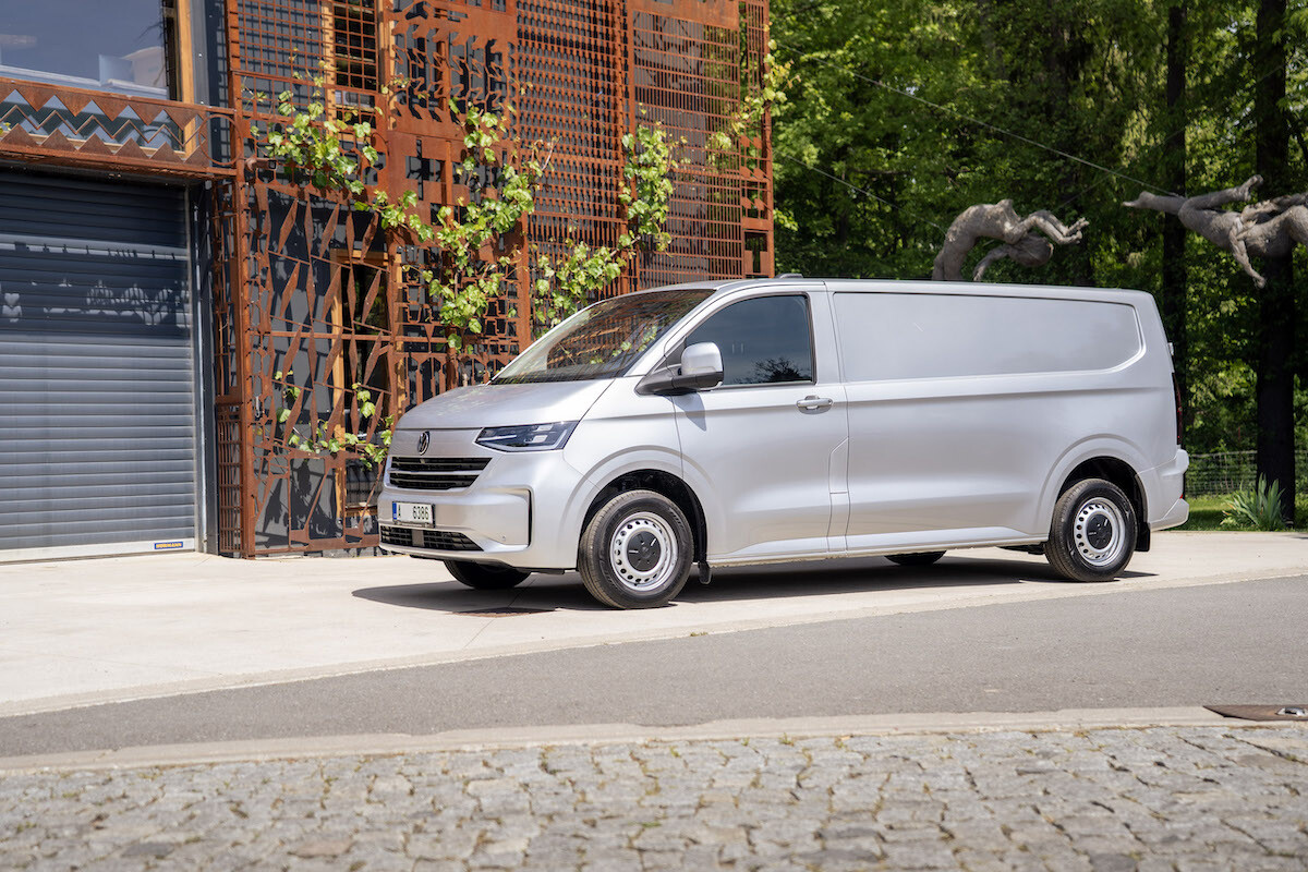 Volkswagen Užitkové vozy: ID. Buzz se prodává skoro sám, Multivan trhá ...