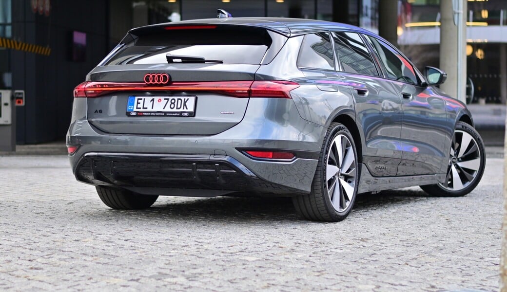 Audi A6 Avant e-tron