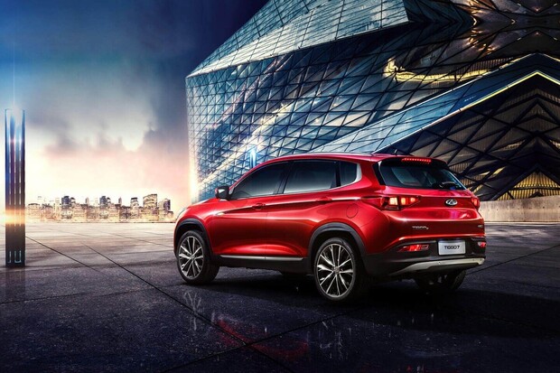 Do Česka vstupuje čínská automobilka Chery, nejdříve s plug-in hybridy
