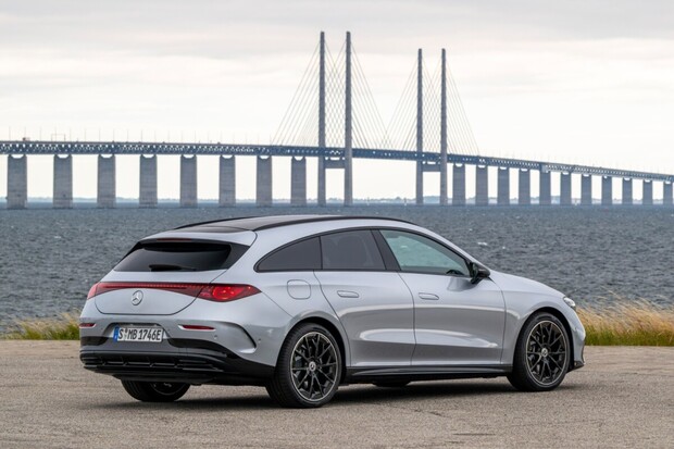 První hvězdný kombík je tady, jmenuje se Mercedes CLA Shooting Brake
