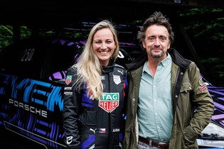 Porsche Cayenne EV. Richard Hammond jej testoval ještě před odhalením