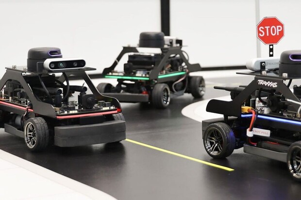 Autonomní taxi z Prahy zazářilo ve světové konkurenci. Porazilo i MIT