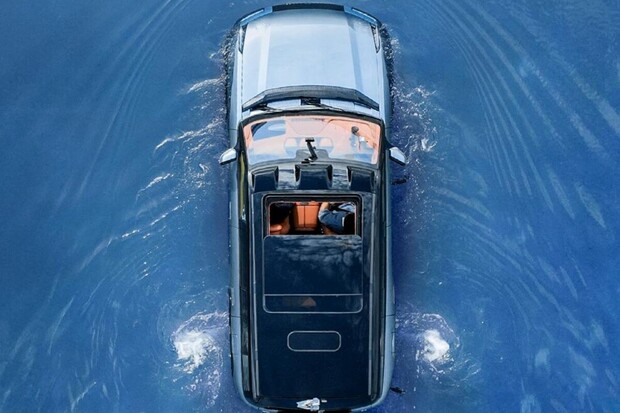 BYD potvrdil vstup značky Yangwang do Evropy. Nabídne i plovoucí SUV