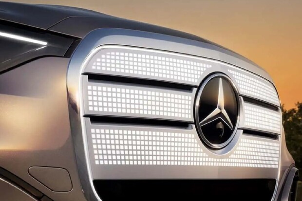 Elektrické GLC od Mercedesu se blíží. Nyní ukázalo část ze své podoby