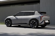 Kia EV4 dostala české ceny. Svezeme se už na podzim