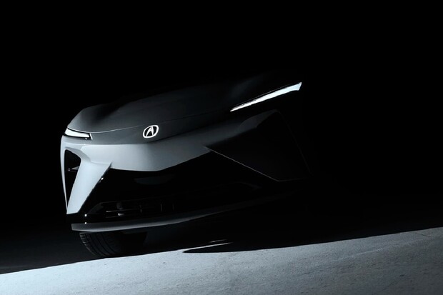 Acura poodhaluje elektrický sportovní crossover RSX. Sériová verze přijde za rok
