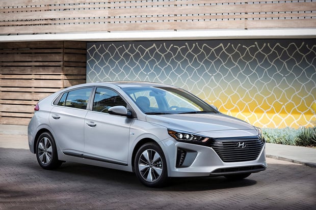 První zkušenosti s plug-in hybridem aneb jak se mi líbil Hyundai Ioniq