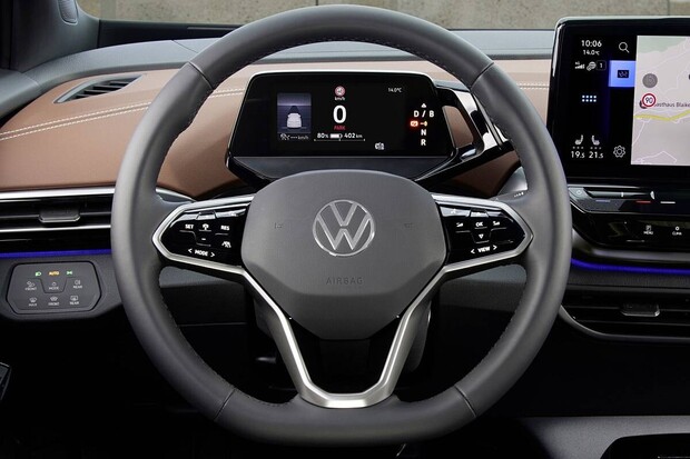 Volkswagen má problém. Jeho kapacitní volant zřejmě stál za smrtelnou nehodou