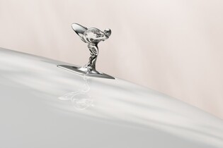  Když luxus rozkvete. Rolls-Royce ukázal speciální edici Spectre Primavera