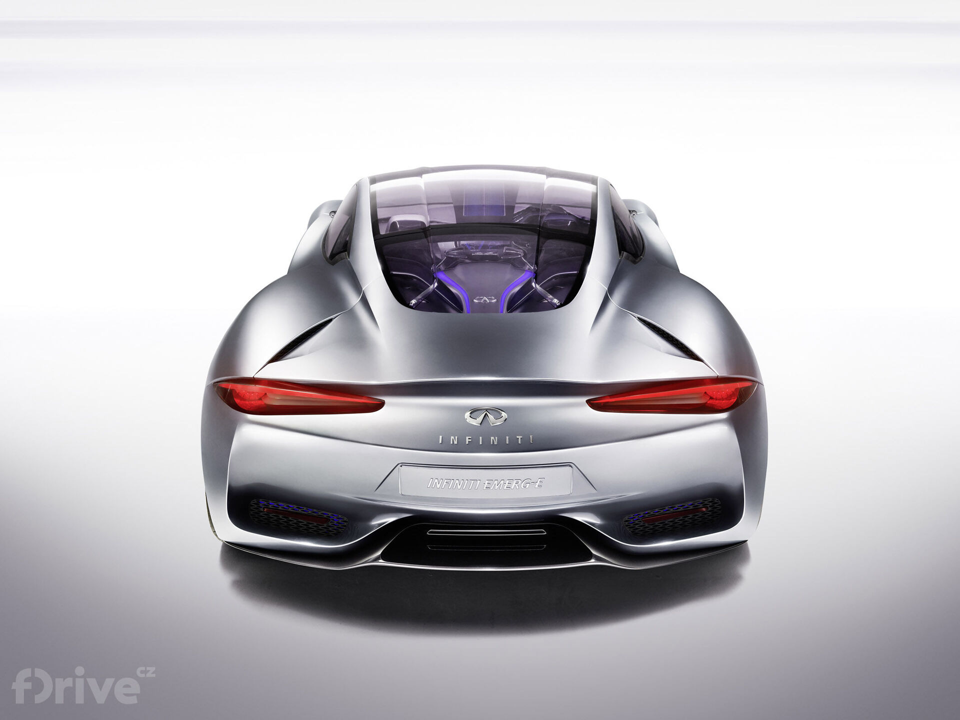 Infiniti Emerg-E Concept