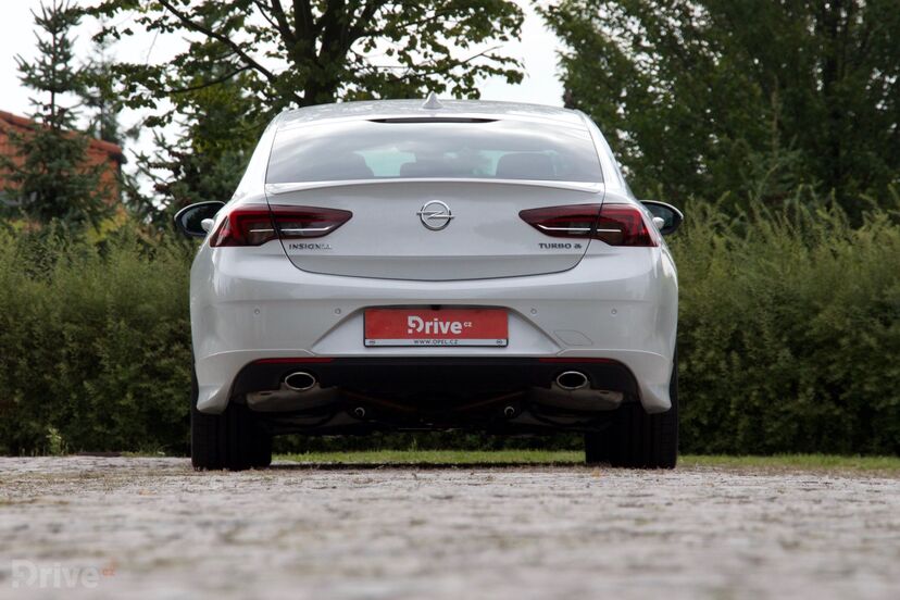 Insignia GS 2.0 Turbo (2017)