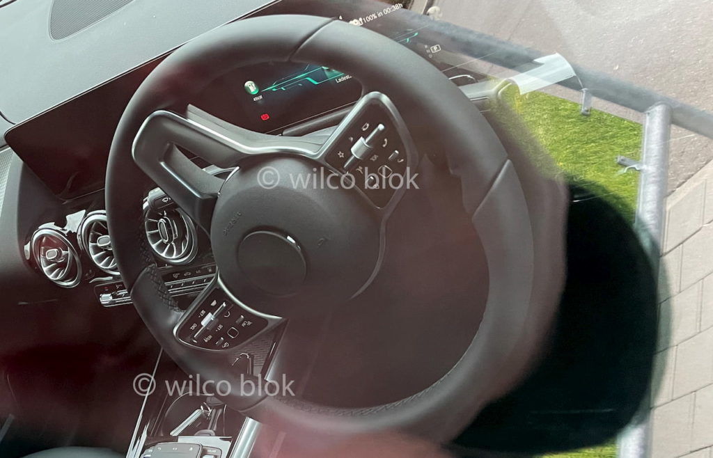 Interiér produkční verze Mercedesu EQA