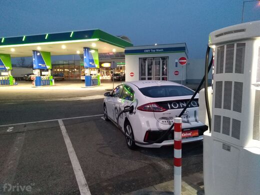 IONITY, Beroun, dálnice D5, 18. km směr Praha, ČS OMV