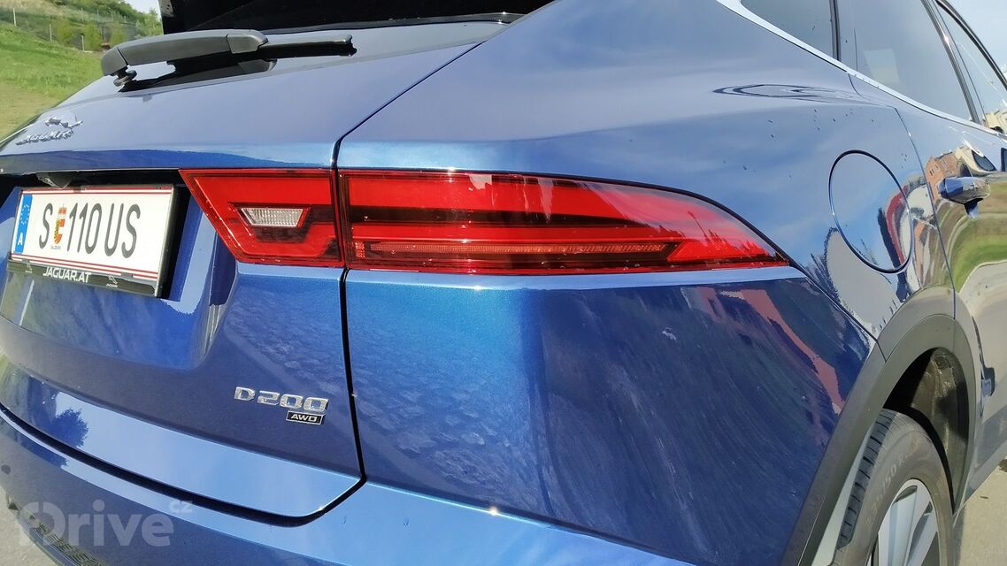 Jaguar E-Pace D200 AWD R-Dynamic