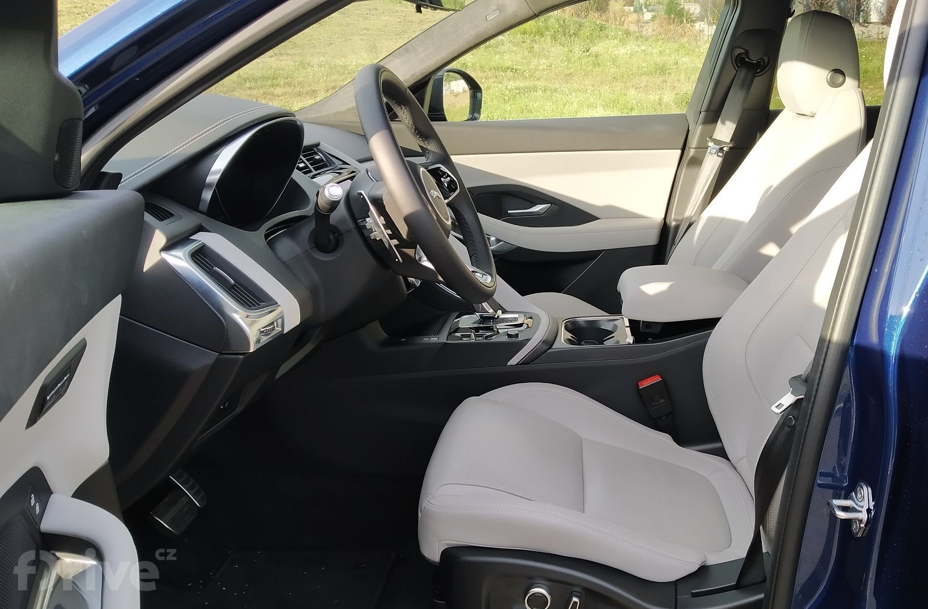 Jaguar E-Pace D200 AWD R-Dynamic