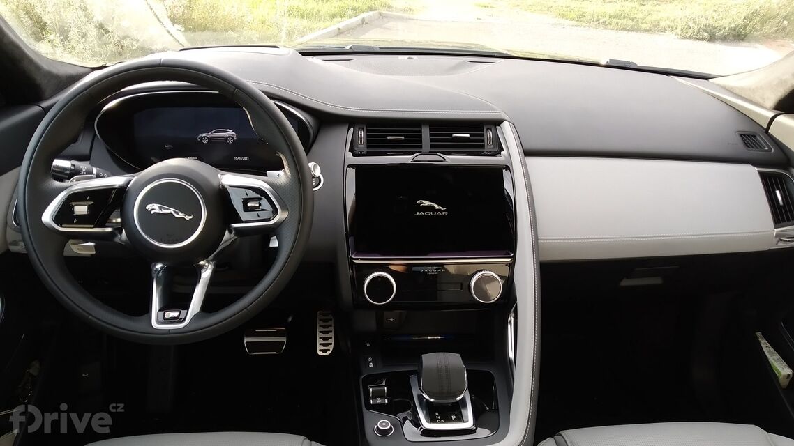 Jaguar E-Pace D200 AWD R-Dynamic