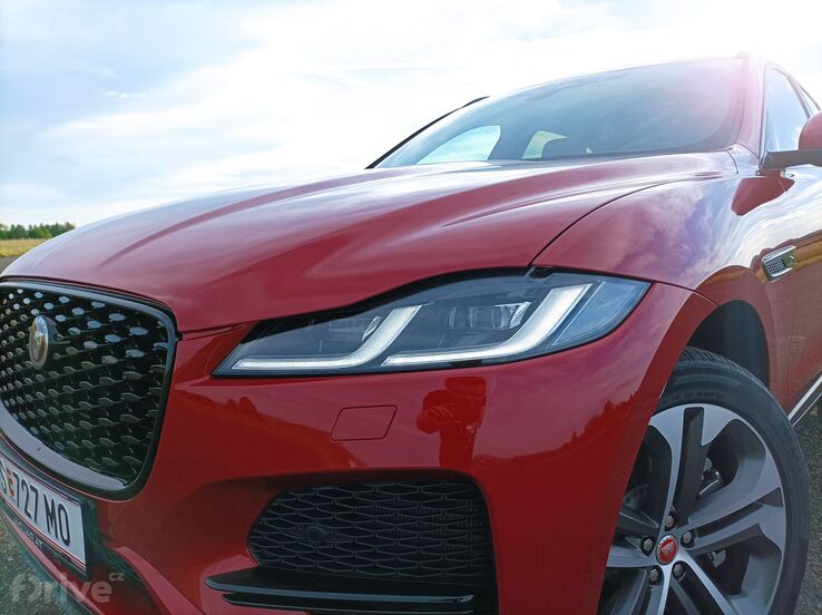 Jaguar F-Pace D300 AWD (2022)