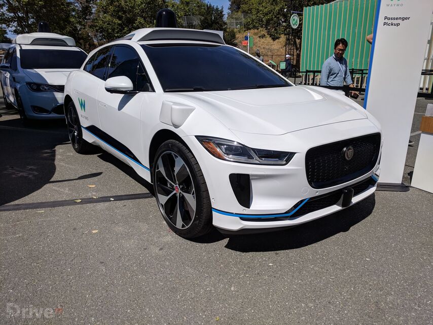 Jaguar I-PACE