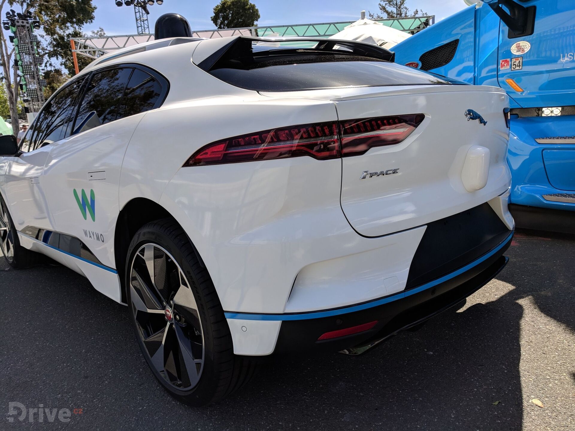 Jaguar I-PACE