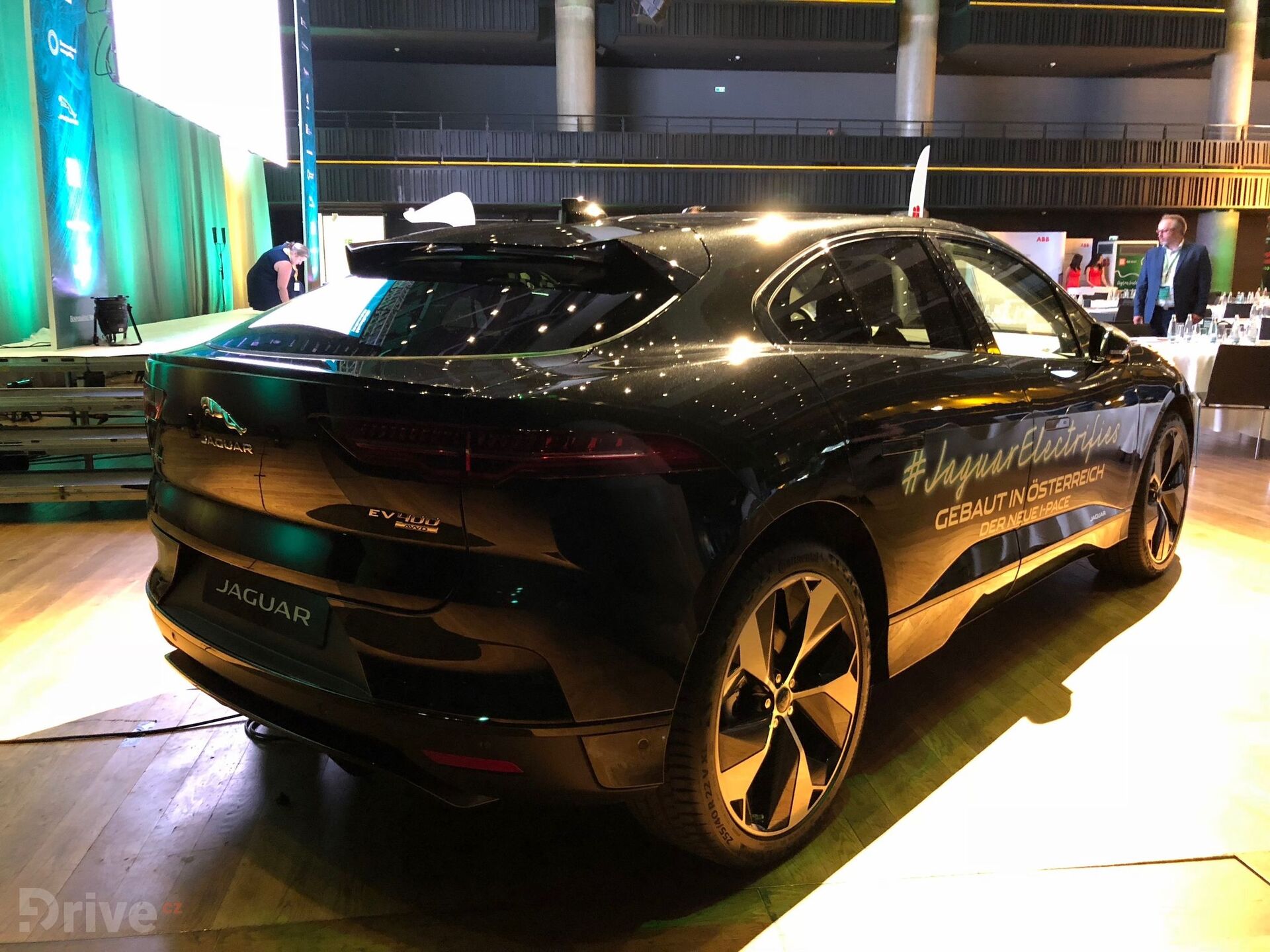 Jaguar I-PACE