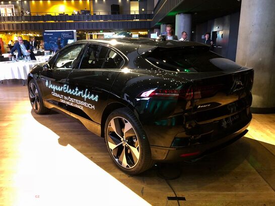 Jaguar I-PACE