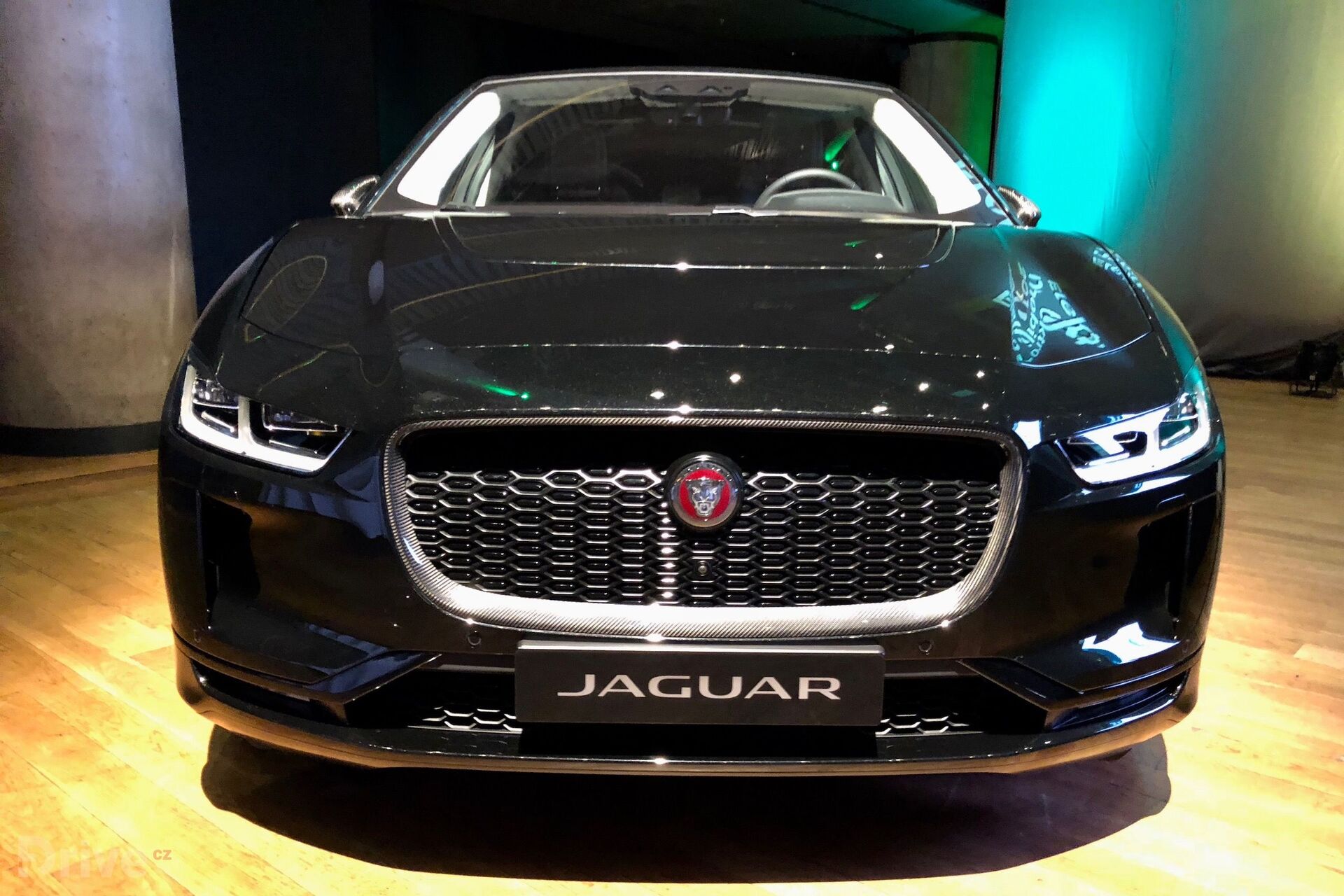 Jaguar I-PACE