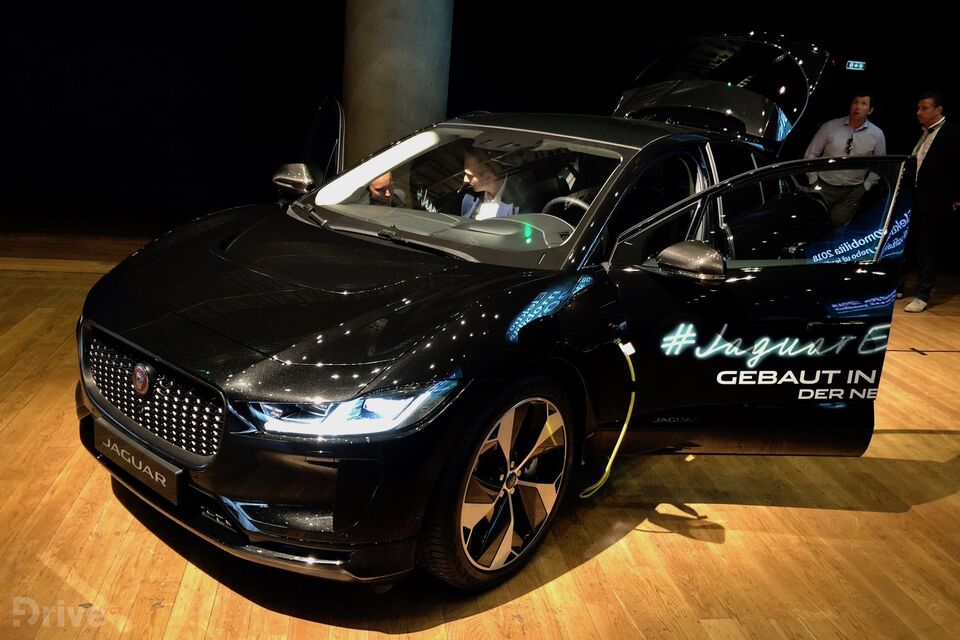 Jaguar I-PACE