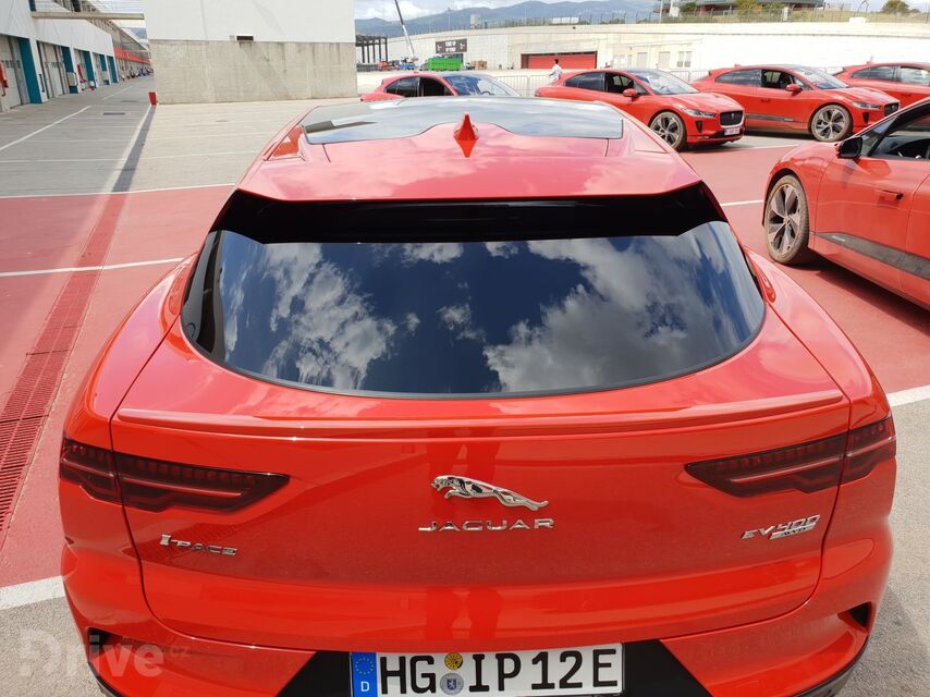 Jaguar I-PACE