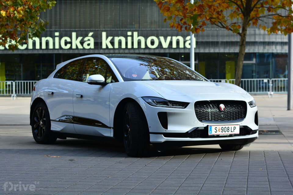 Jaguar I-PACE