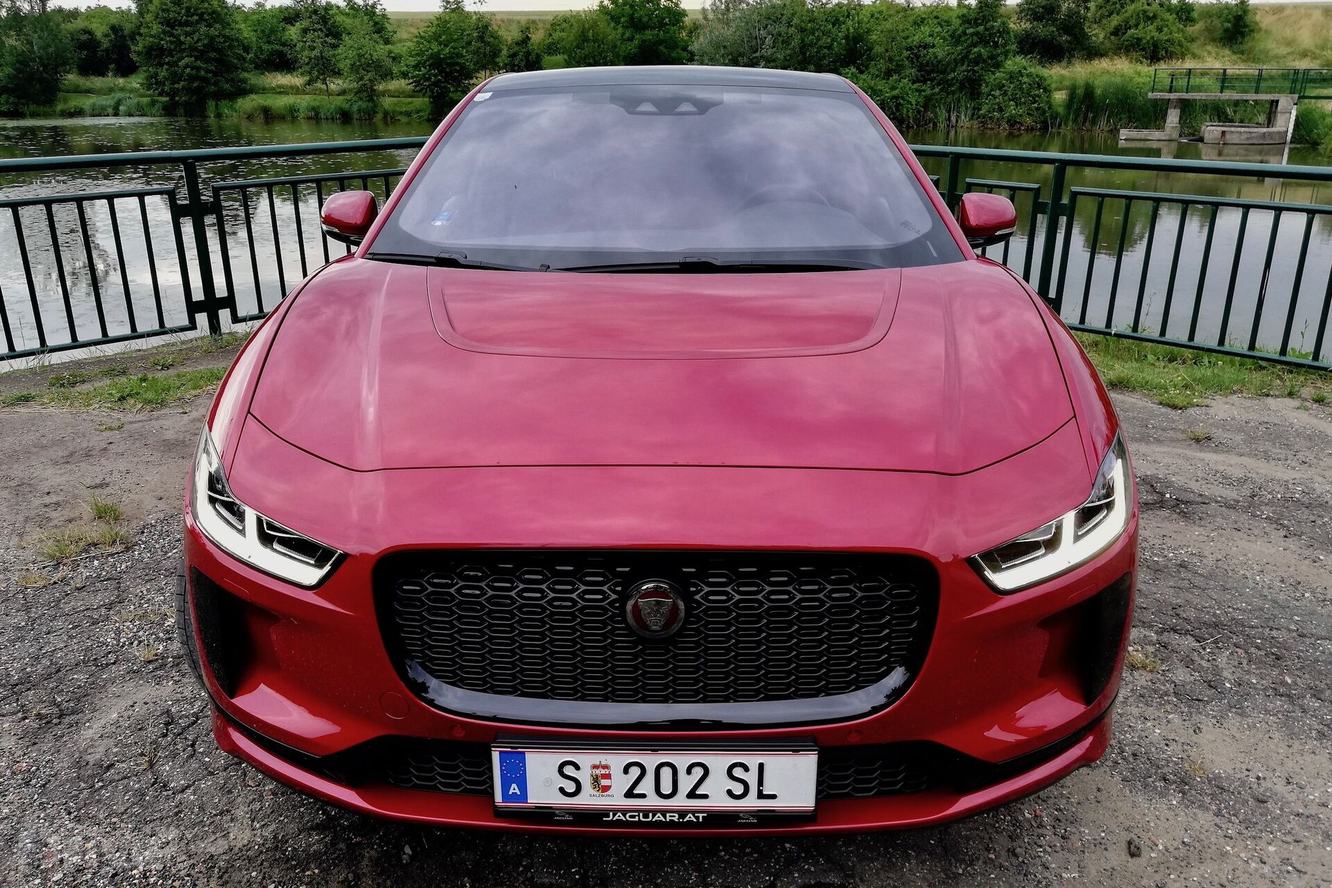 Jaguar I-PACE