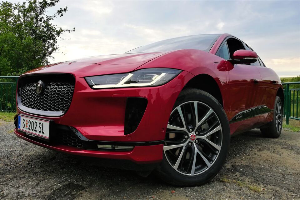 Jaguar I-PACE