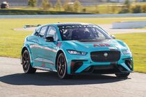 Jaguar I-PACE eTROPHY