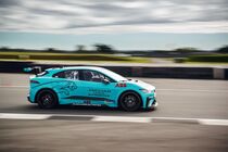 Jaguar I-PACE eTROPHY