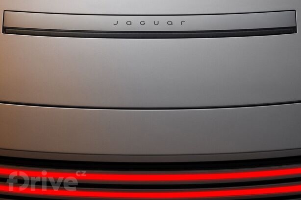 Jaguar Type 01