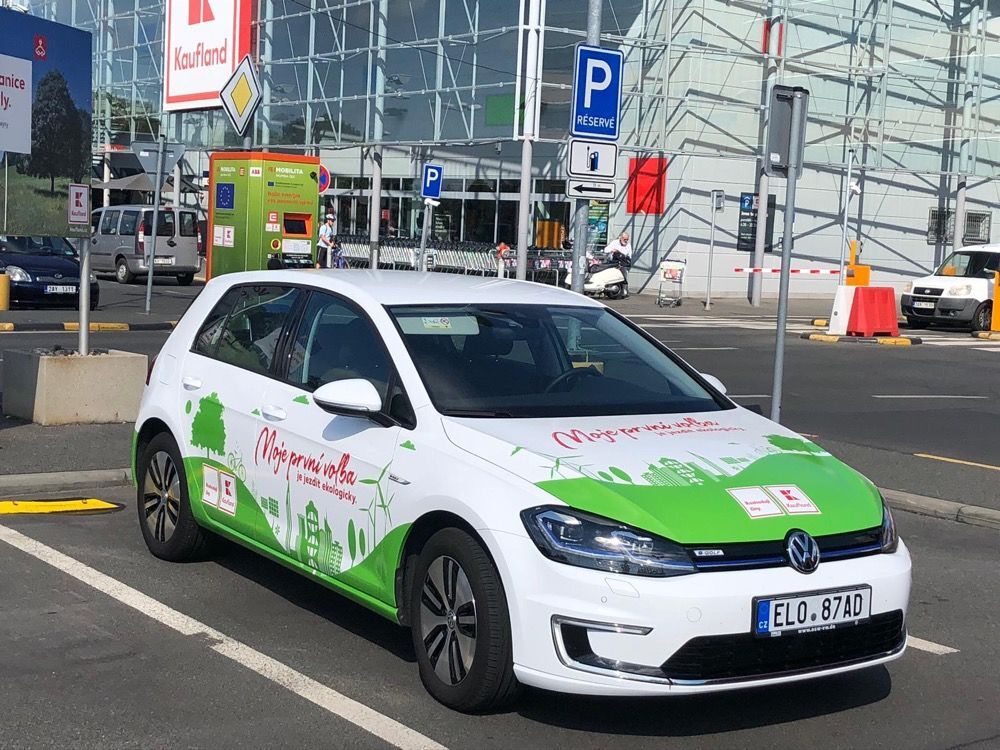 Kaufland - nabíječka s autem