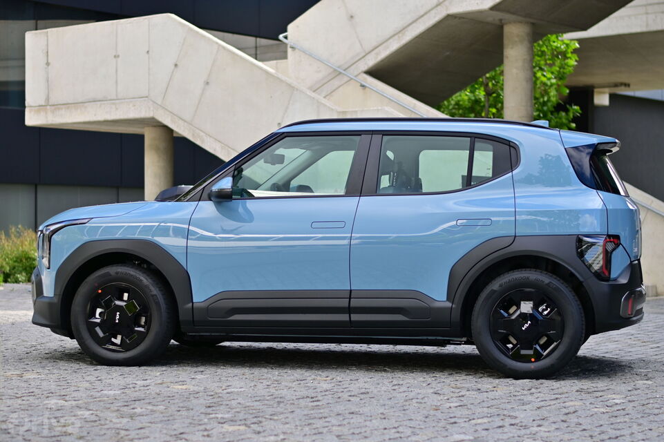 Kia EV2
