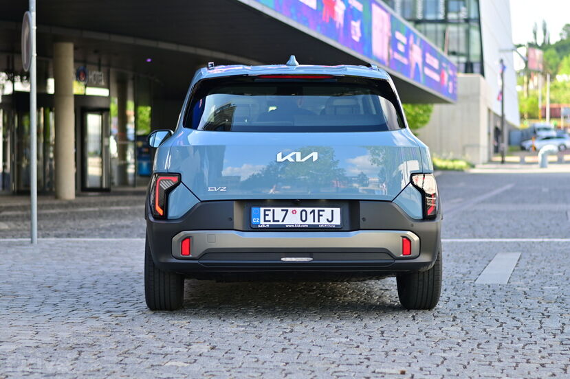 Kia EV2