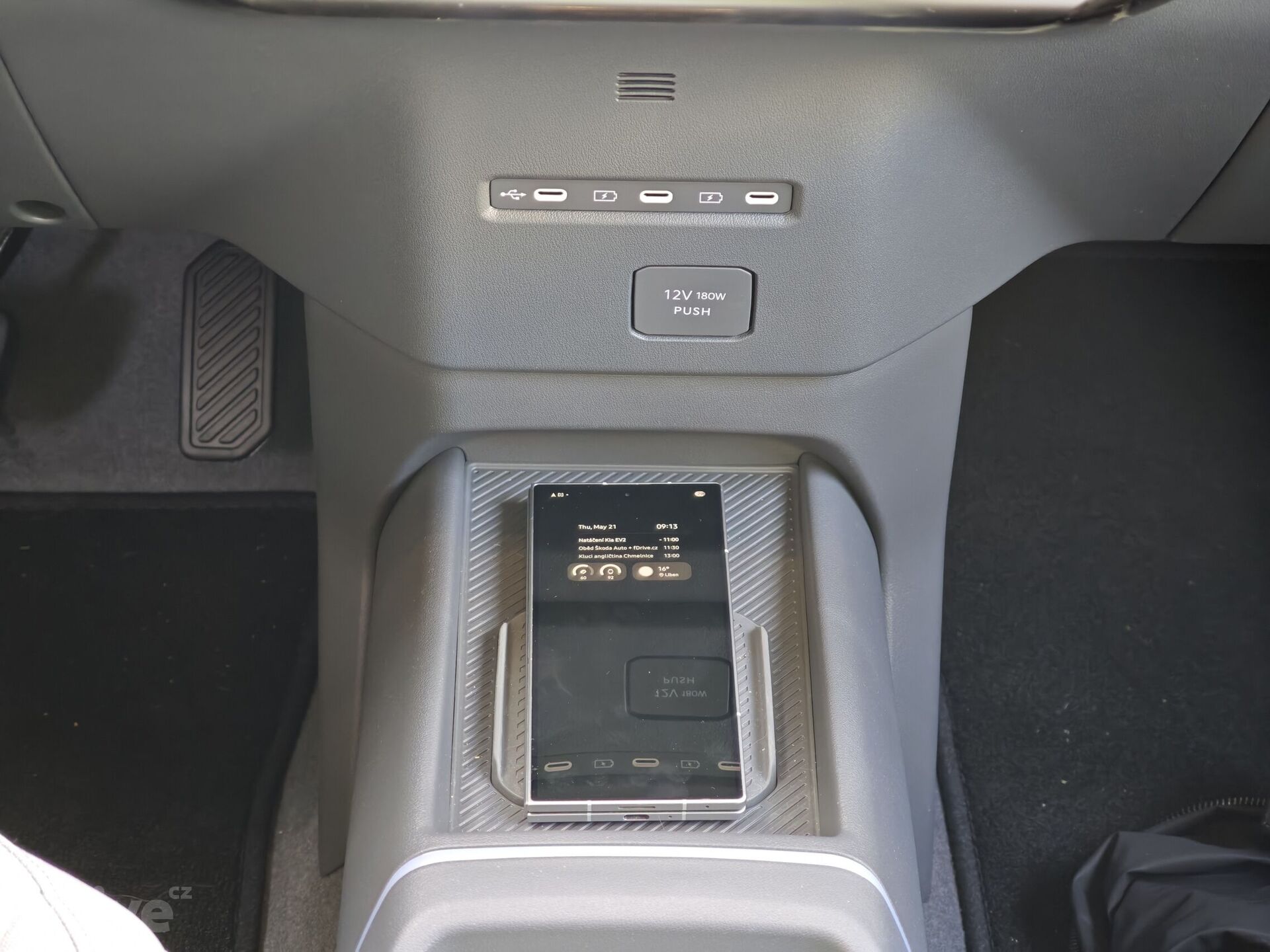Kia EV2