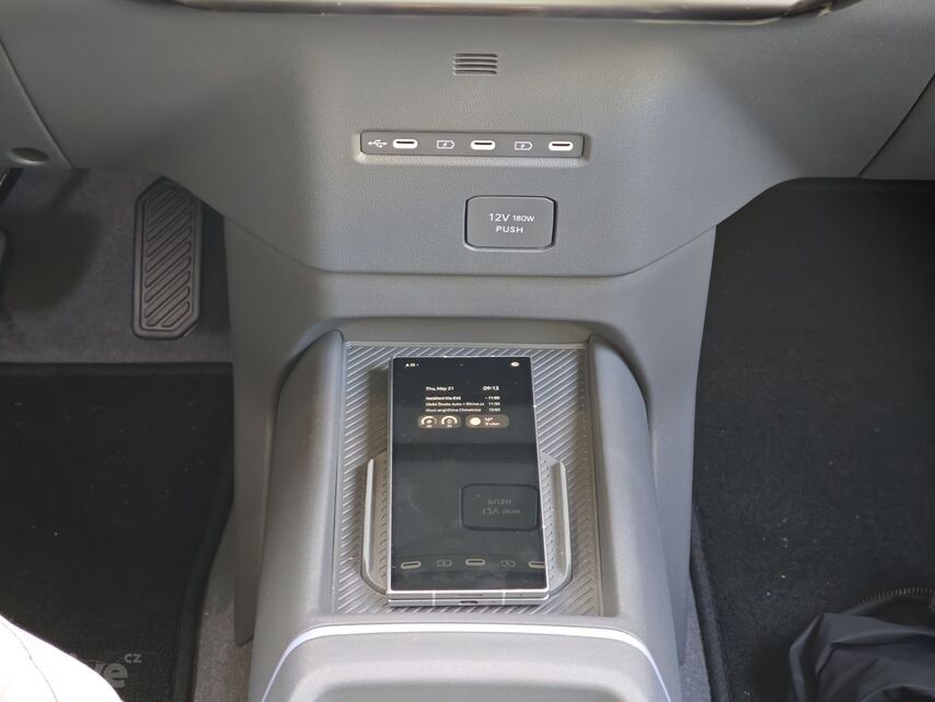 Kia EV2