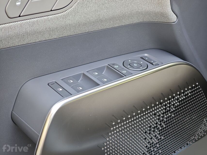Kia EV2