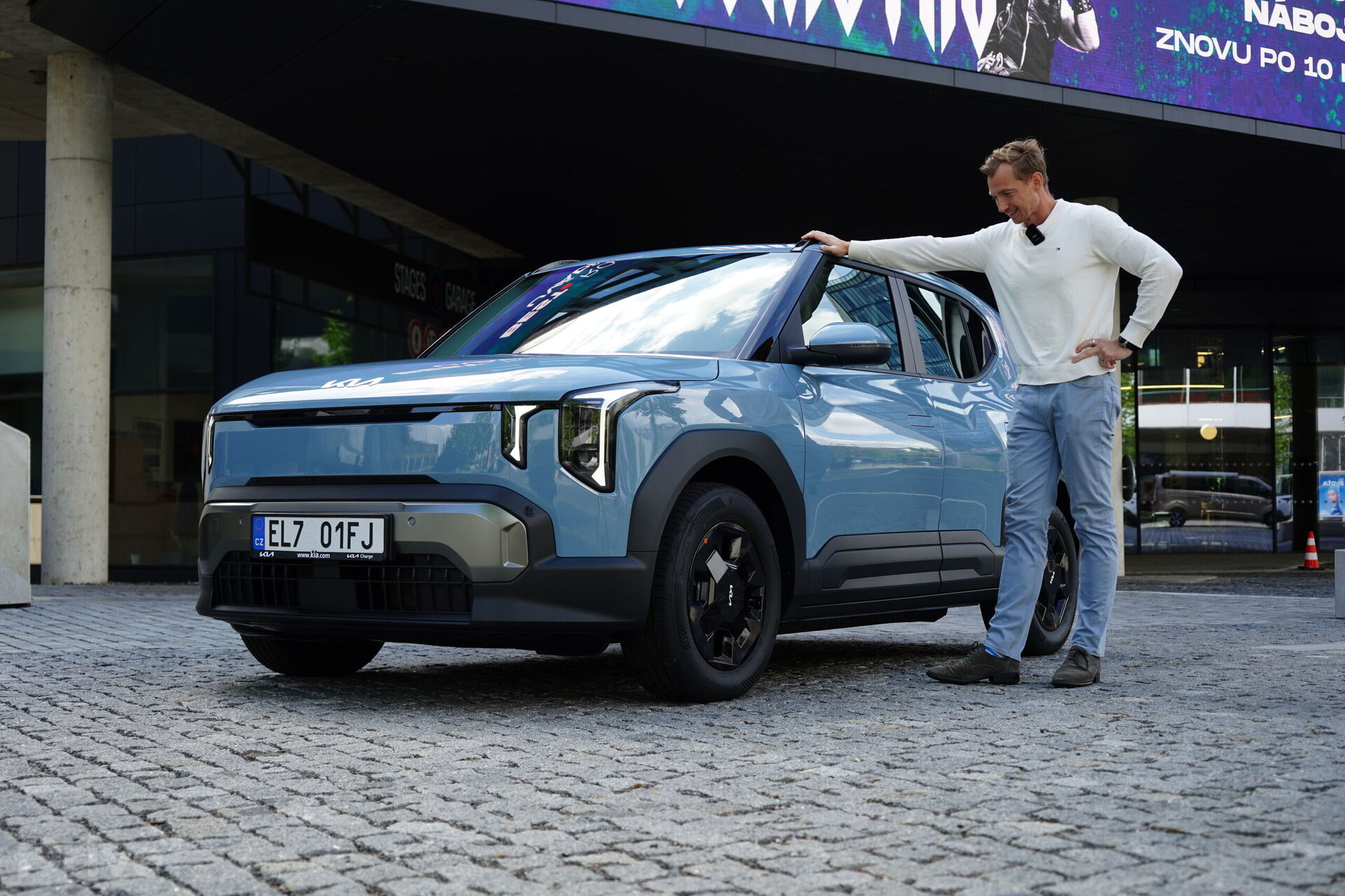 Kia EV2