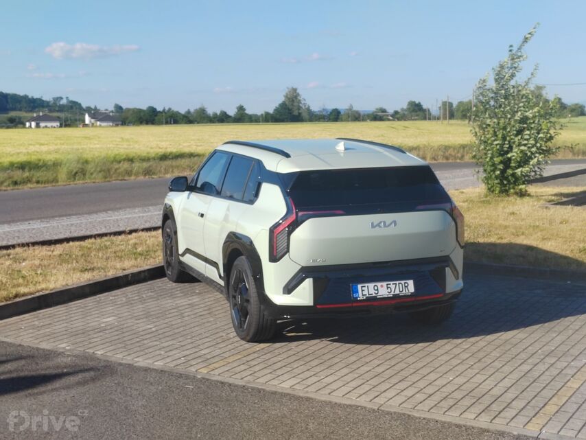 Kia EV3 (2024)